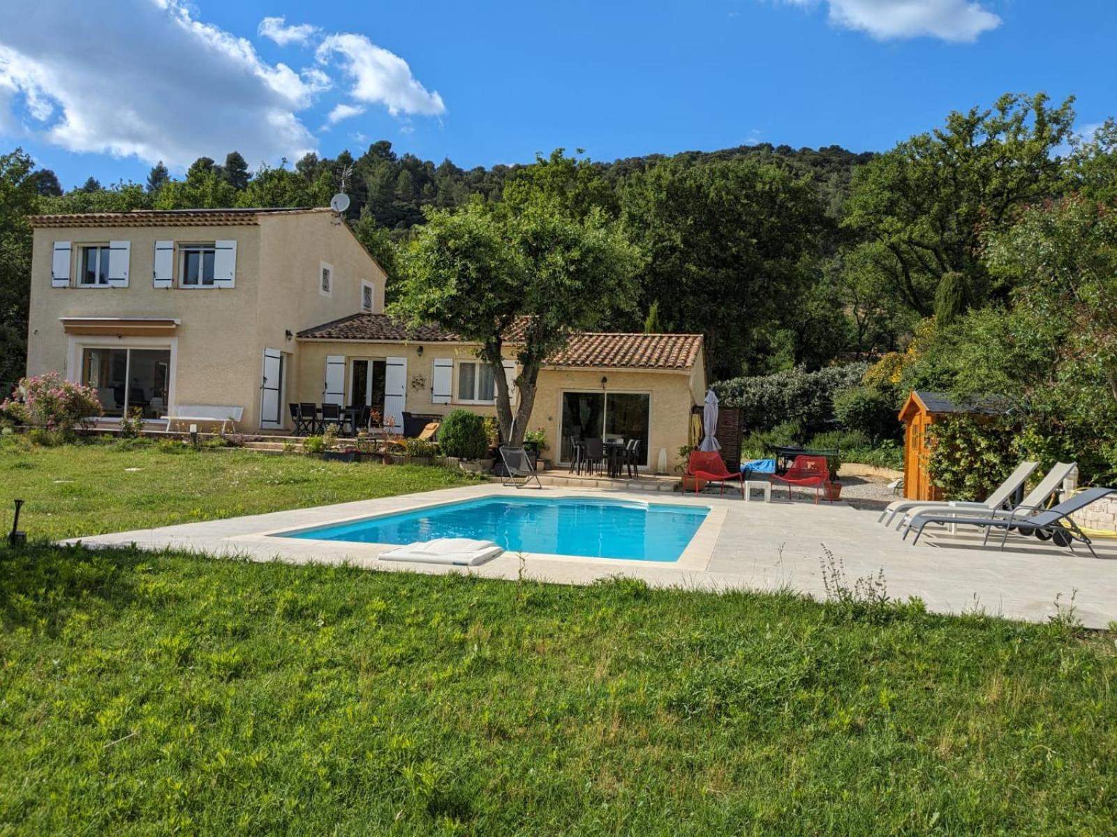 Villa Calme Avec Piscine A Greoux Exterior foto